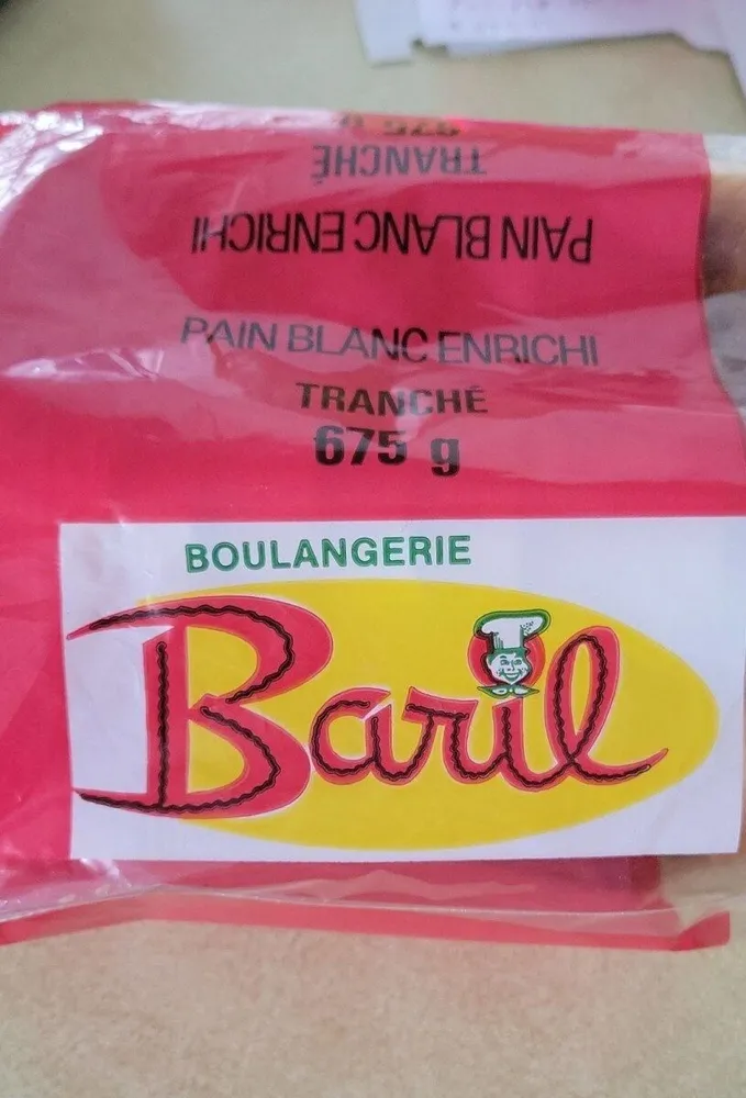 Pain blanc enrichi tranché