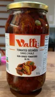 Sun-dried tomatoes in oil