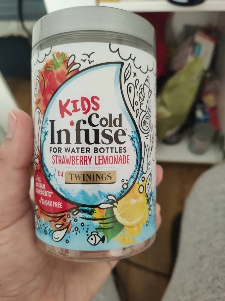 Kids cold infuse strawberry lemonade