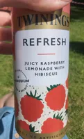 Juicy Raspberry Lemonade With Hibiscus