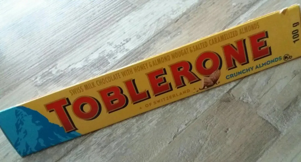 TOBLERONE CRUNCHY ALMONDS