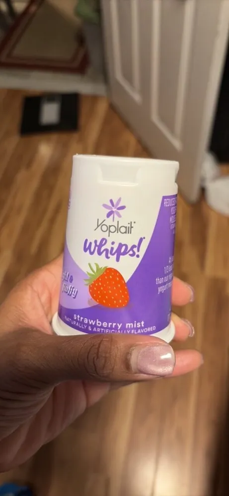 Yoplait whips! strawberry mist