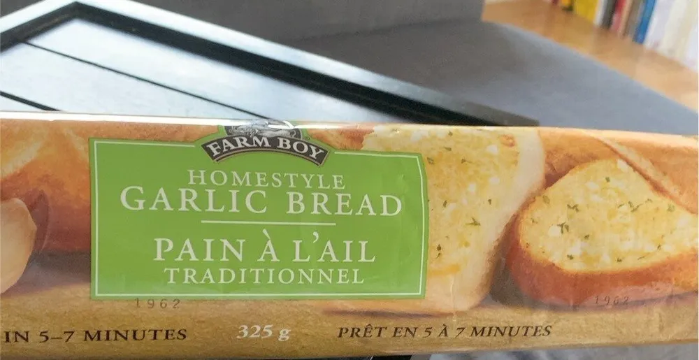 Homestyle garlic bread