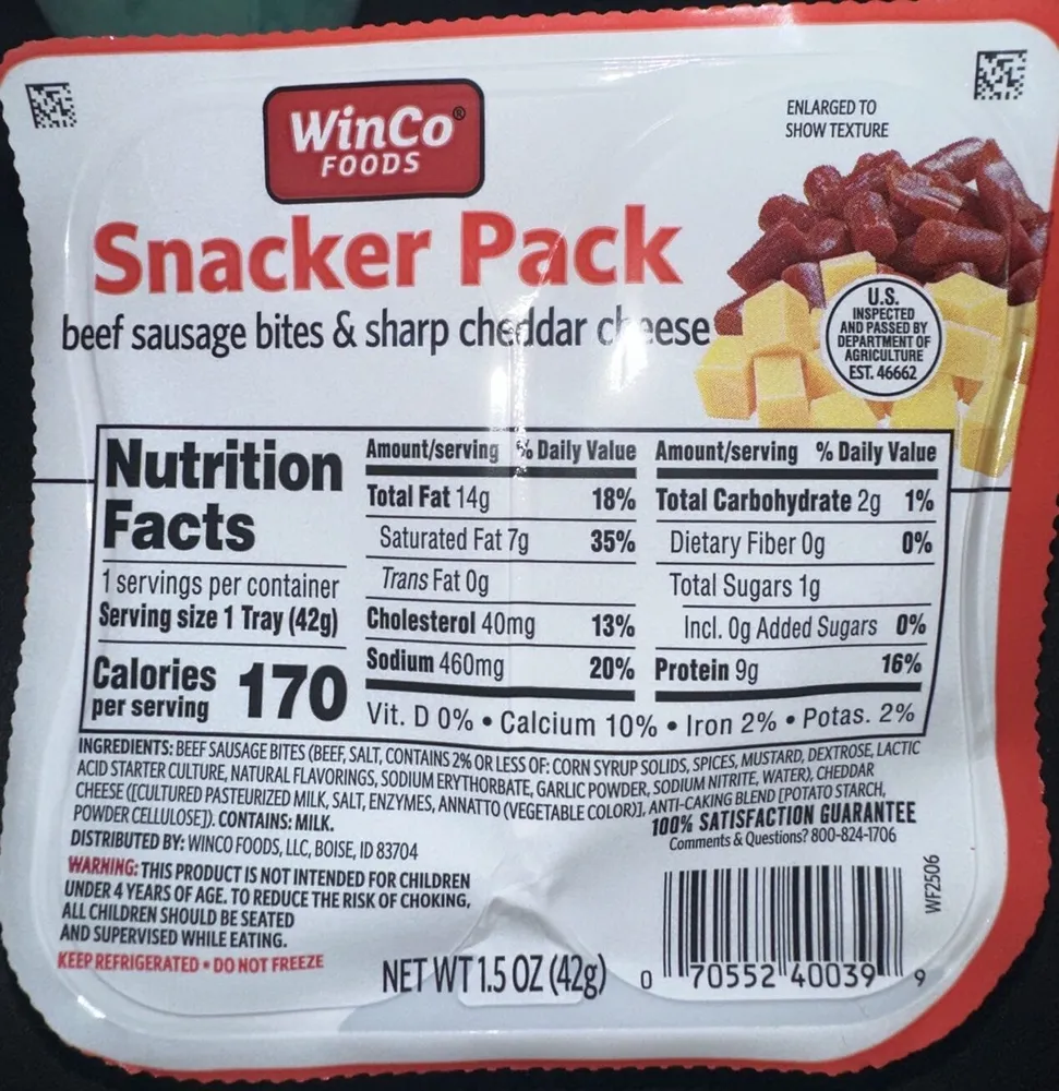 Snacker Pack beef sausage bites & sharp cheddar cheese