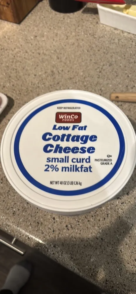 Low Fat Cottage Cheese small curd 2% milkfat