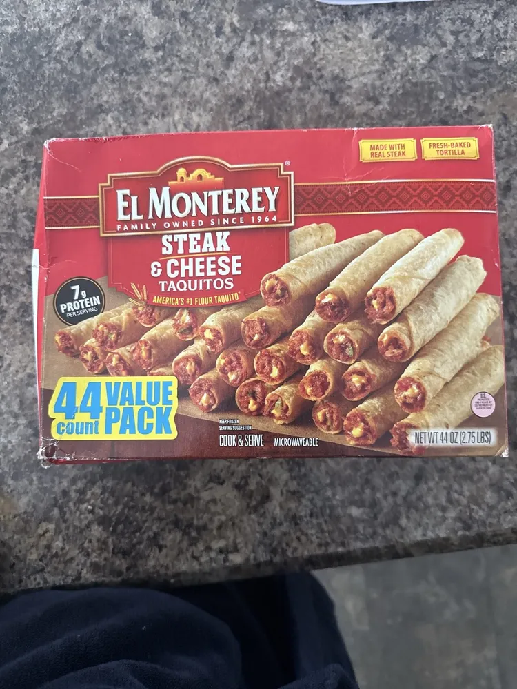 STEAK & CHEESE TAQUITOS