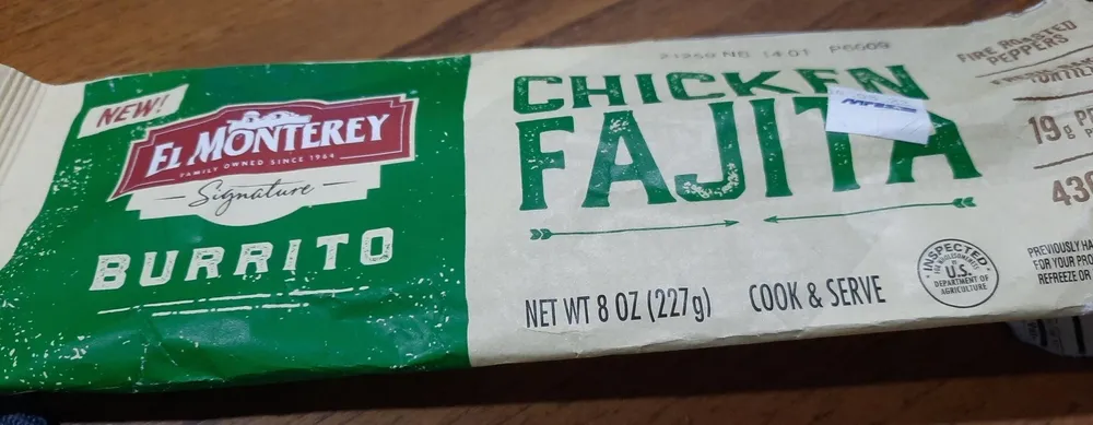 chicken fajitas burrito