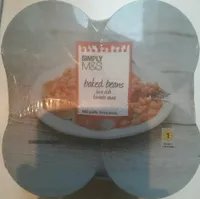 Baked beans in a rich tomato sauce