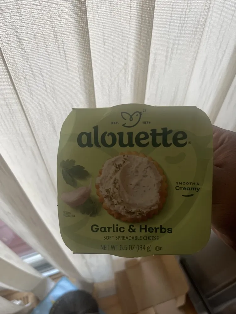 Alouette  garlic &herbs soft spreadable cheese