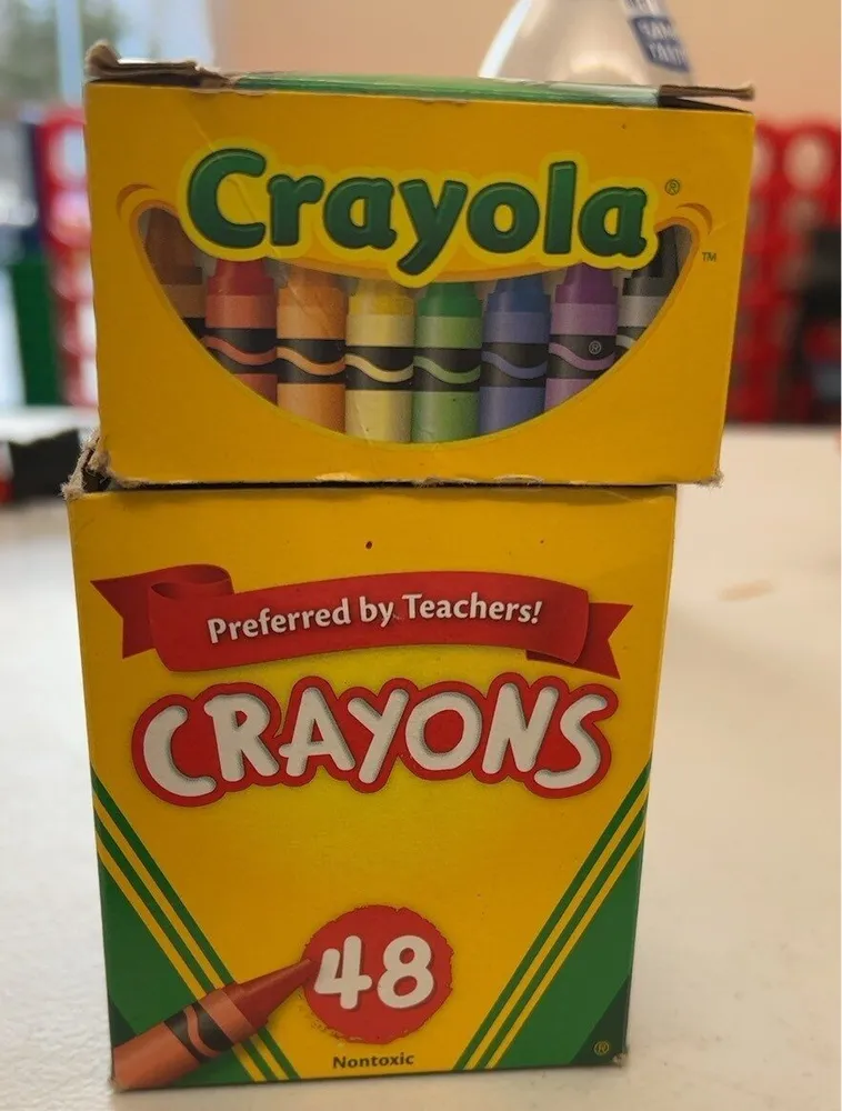 Assorted Crayon