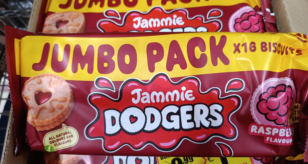 Jammie Dodgers Twin Pack Biscuits 280G