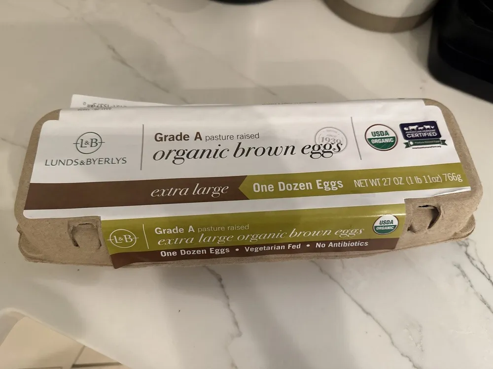 Lunds & Byerlys Organic Grade A Brown Eggs