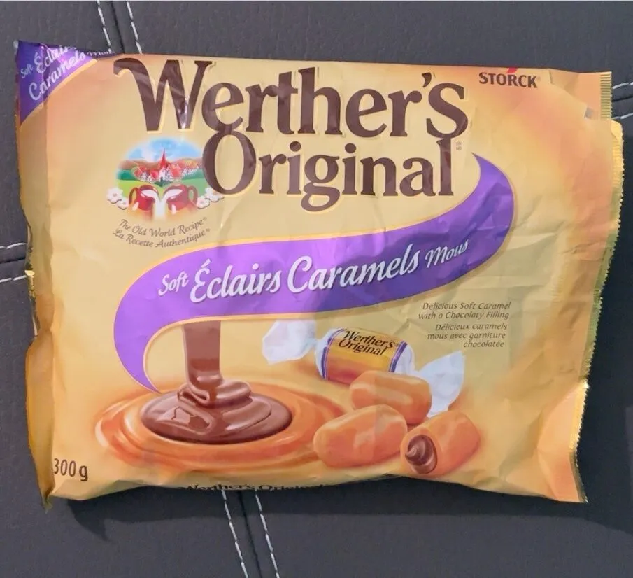 Soft eclairs caramels mous