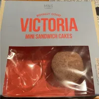 Victoria mini sanwich cakes