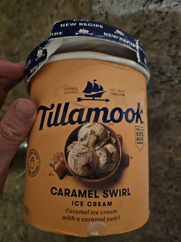 Caramel Swirl Ice Cream