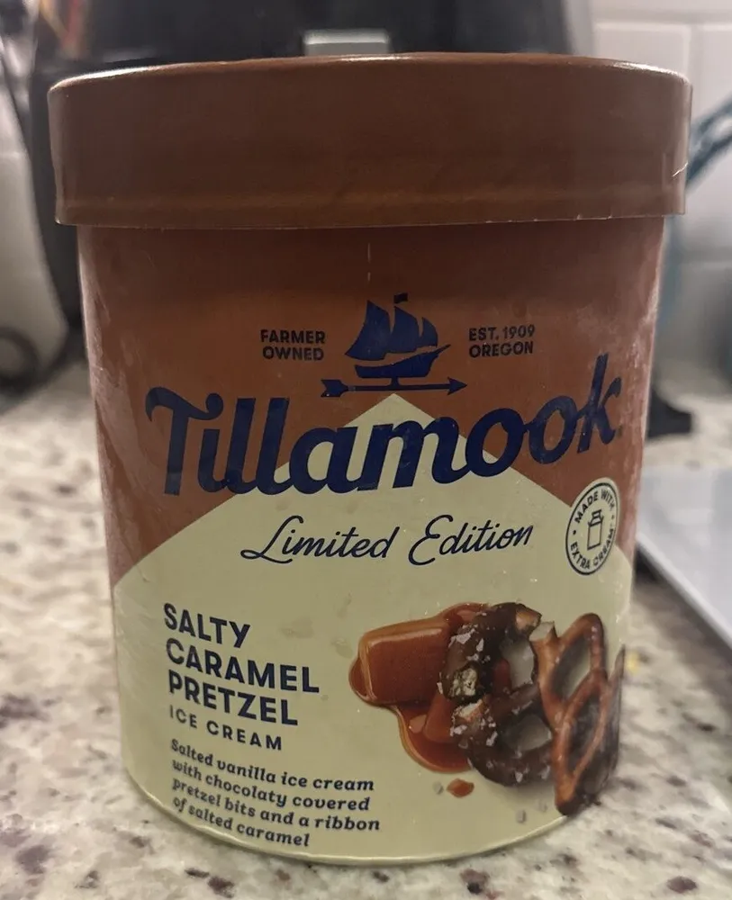 Tillamook Campfire Peanut Butter Cup Ice Cream