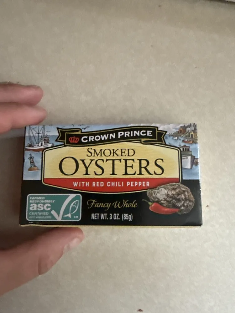 Smoked oysters with red chili pepper