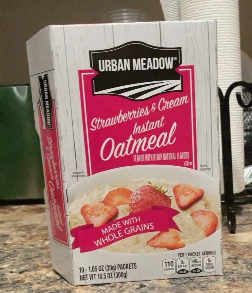 Instant oatmeal strawberries and cream