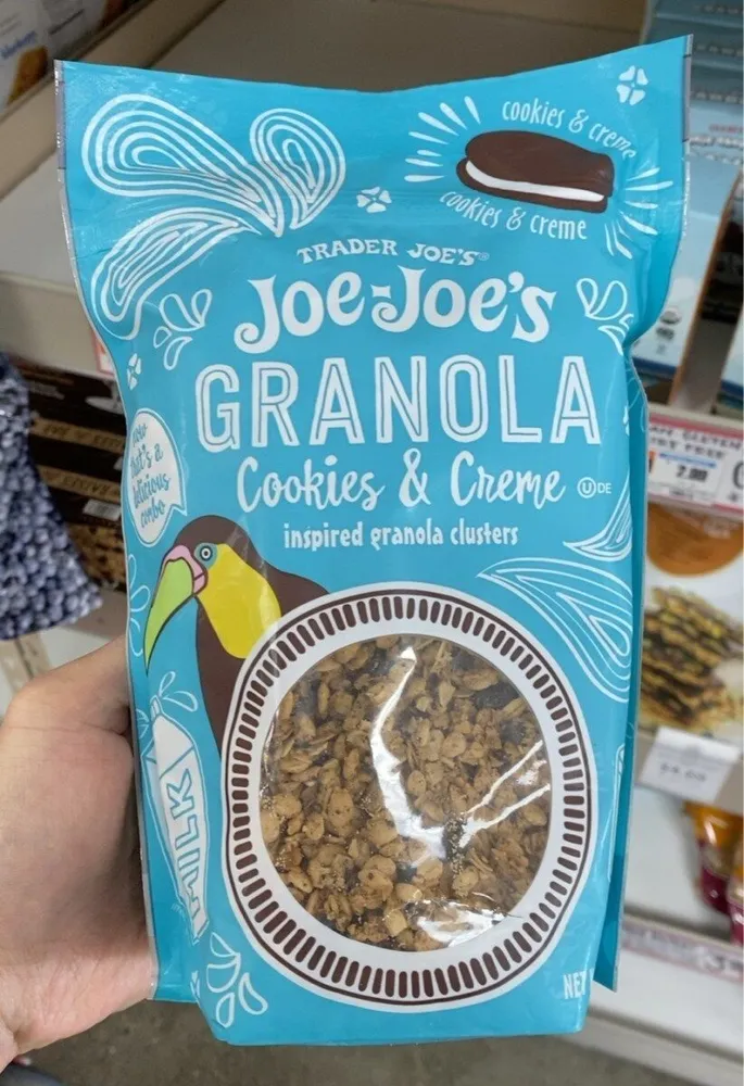 Joe-Joes Cookies & Creme Granola
