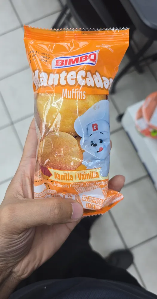 Vanilla muffins, vanilla