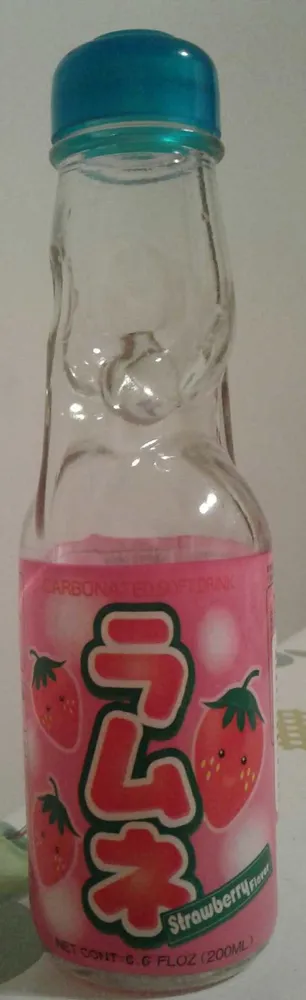 CTC Ramune 200ML Strawberry Flavor