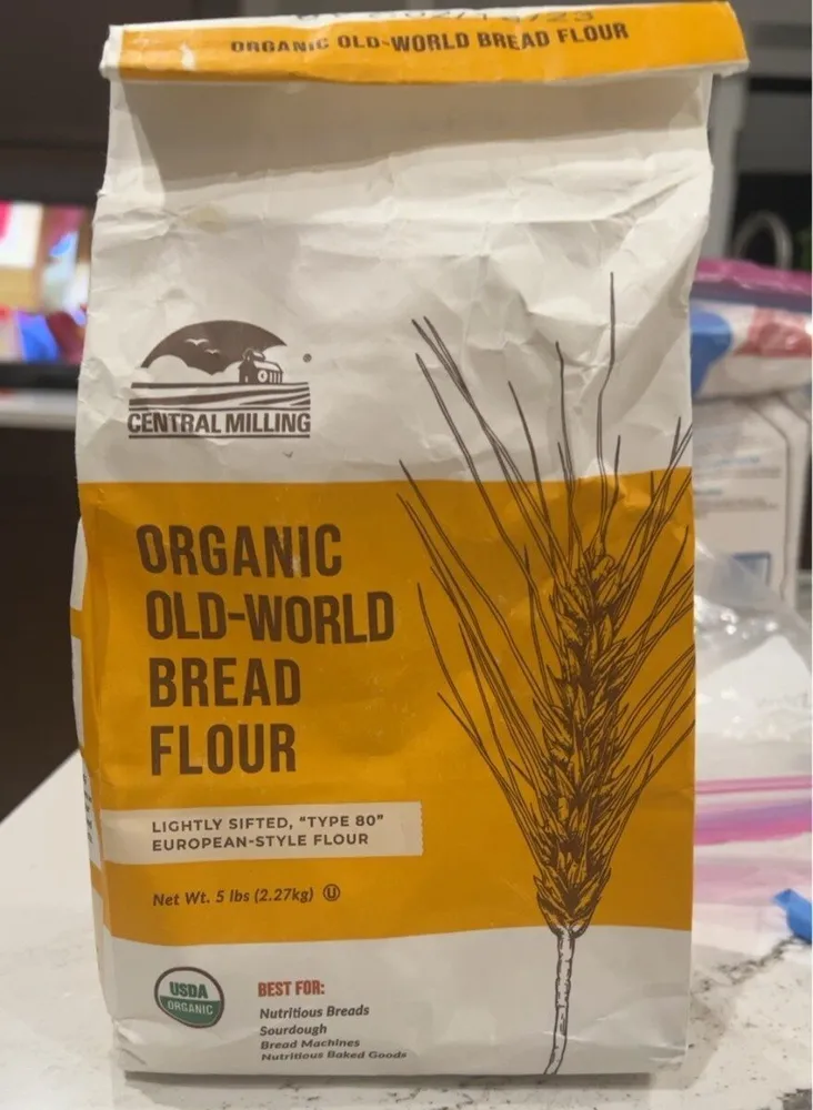 Organic old world bread, flour