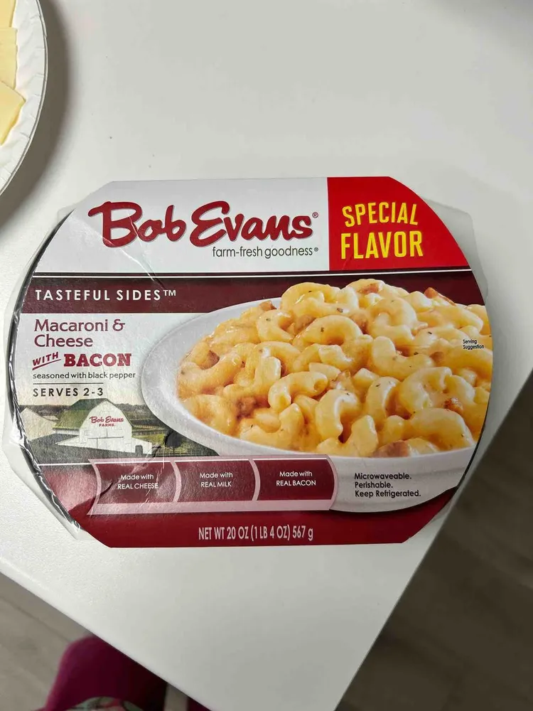 Macaroni & Cheese With Bacon