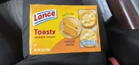 Toasty sandwich crackers