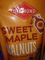 SWEET MAPLE WALNUTS
