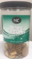 Deluxe Snack Mix