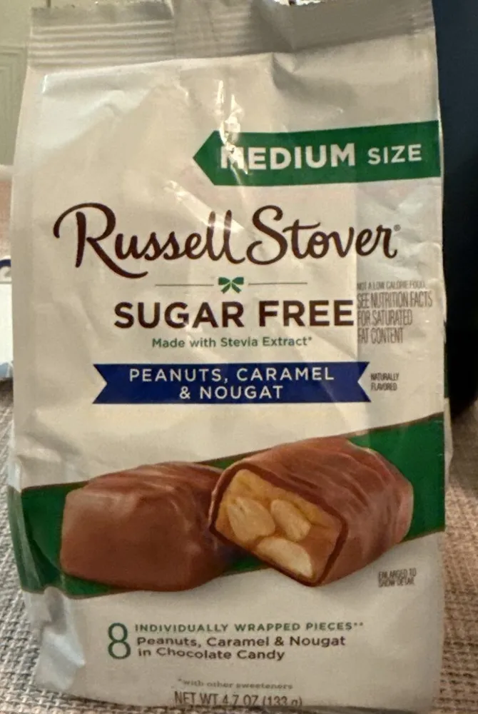 Peanuts & Nougat in Chocolate Coating