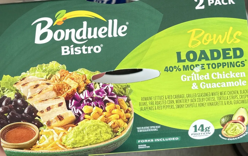 Bowls Loaded Grilled Chicken and Guacamole
