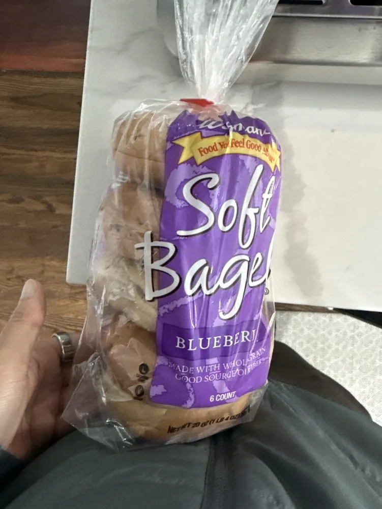 Soft Bagels Blueberry