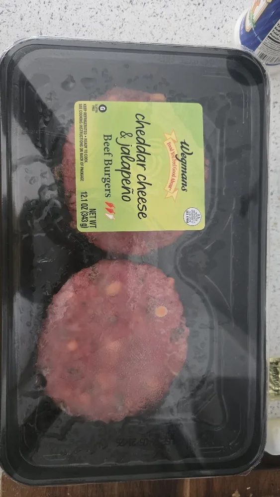 Cheddar Cheese And Jalapeno Beef Burger