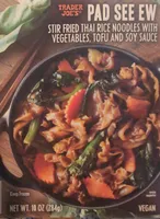 PAD SEE EW STIR FRIED THAI RICE NOODLES WITH VEGETABLES, TOFU AND SOY SAUCE