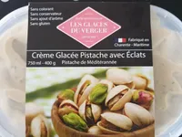 Crème glacée pistache avec éclats