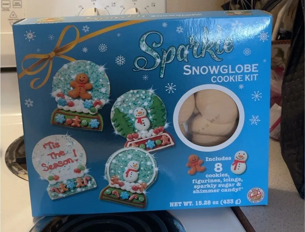 Sparkle snowglobe cookie kit