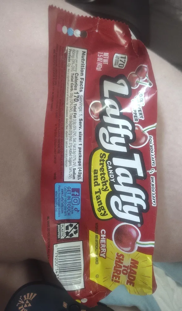 Laffy taffy bar cherry