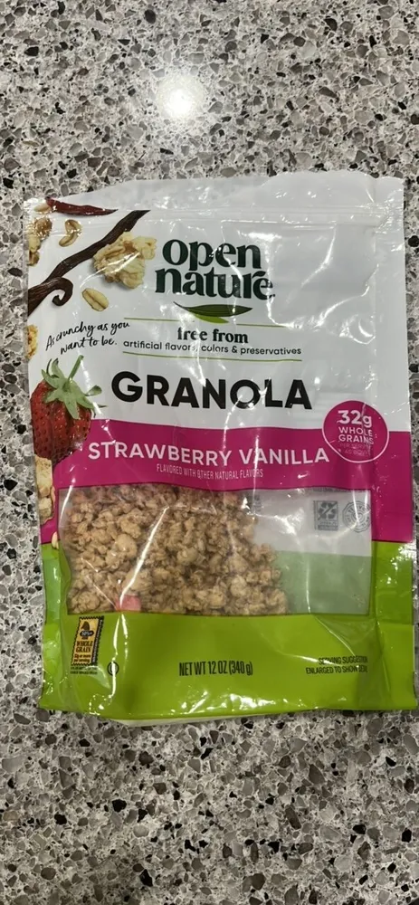 Granola Strawberry Vanilla