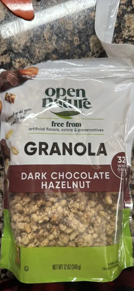 GRANOLA DARK CHOCOLATE HAZELNUT