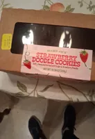 Strawberry doodle cookies