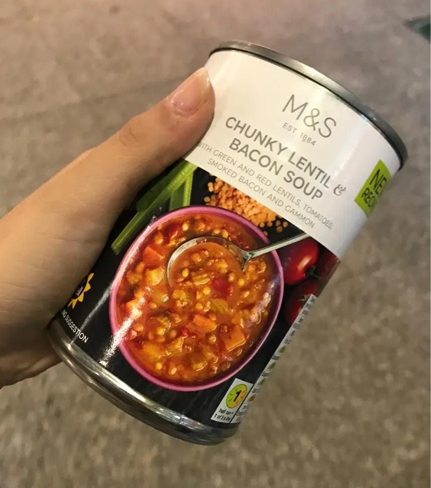 Chunky lentils & bacon soup
