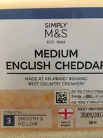 Medium English cheddar