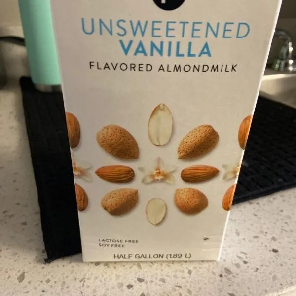 Unsweetened almond mil
