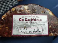Media Luna datilera con almendras