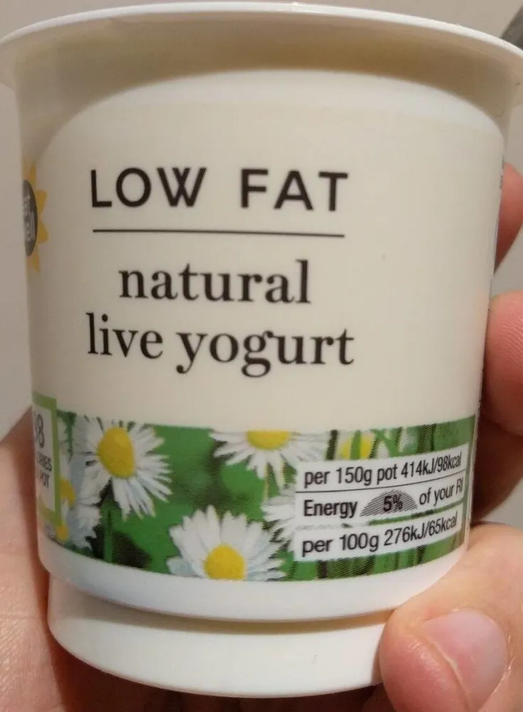 Low fat natural live yogurt