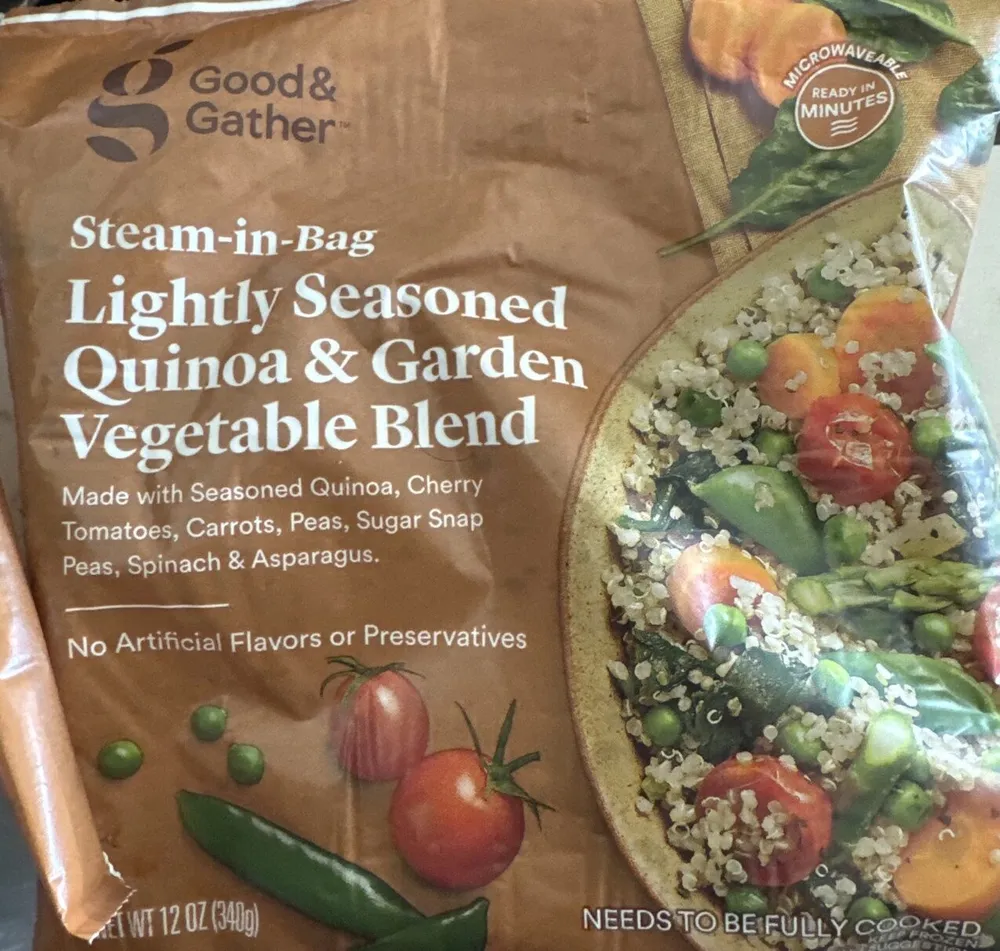 Lightly Seasoned Quinoa & Garden Vegetable Blend