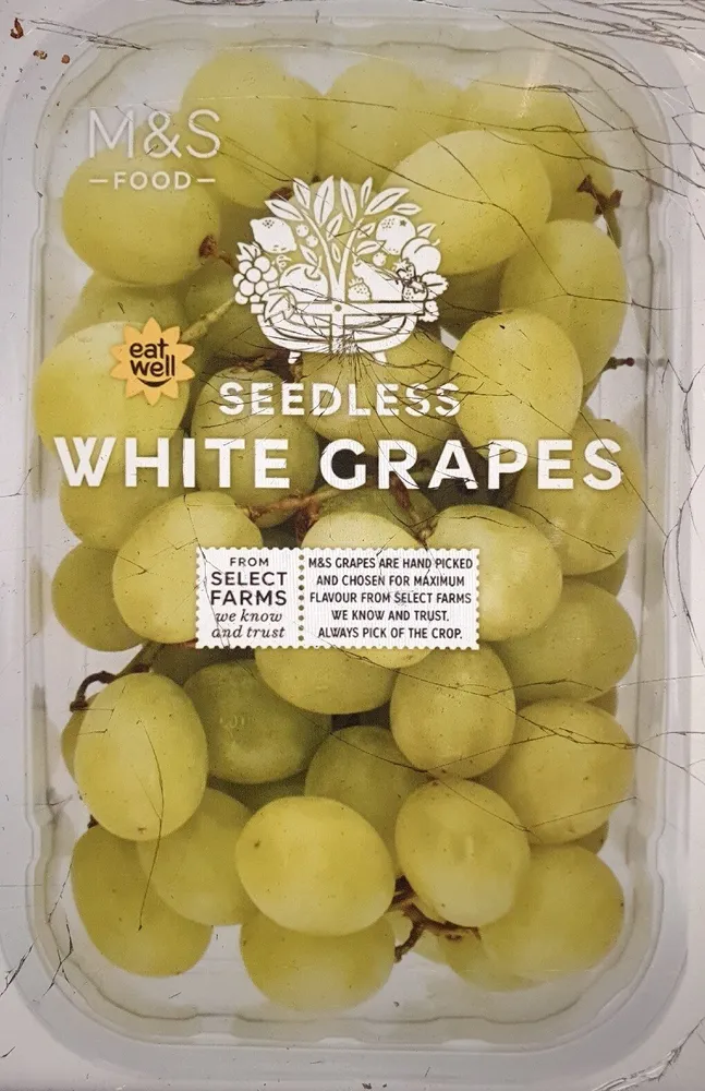 Seedless white grapes