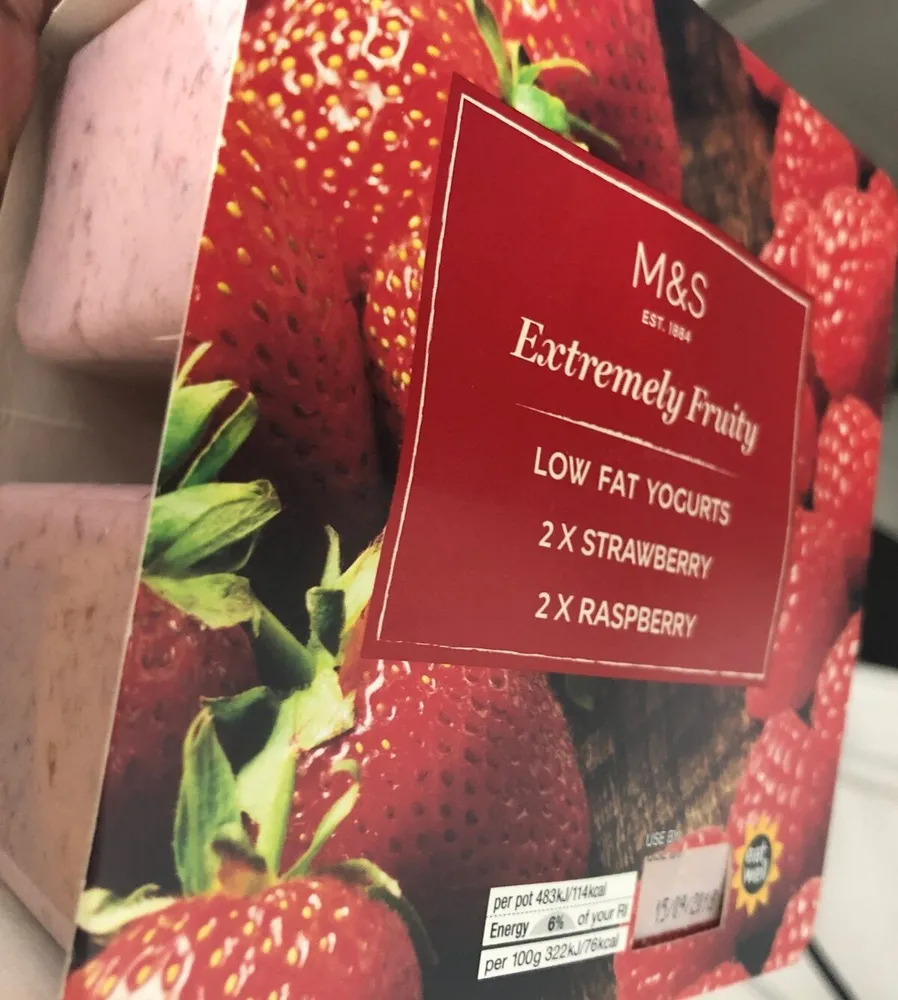 Extremely fruity low fat yogourt strawberry