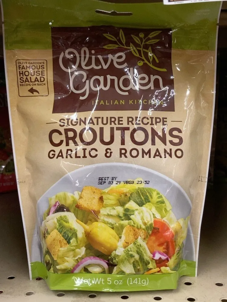 SIGNATURE RECIPE CROUTONS GARLIC & ROMANO